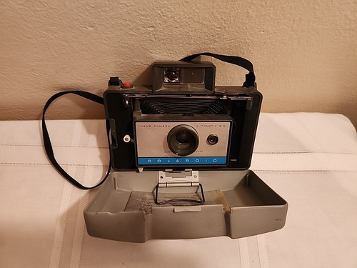 Vintage polaroid automatic 210 - vintage,